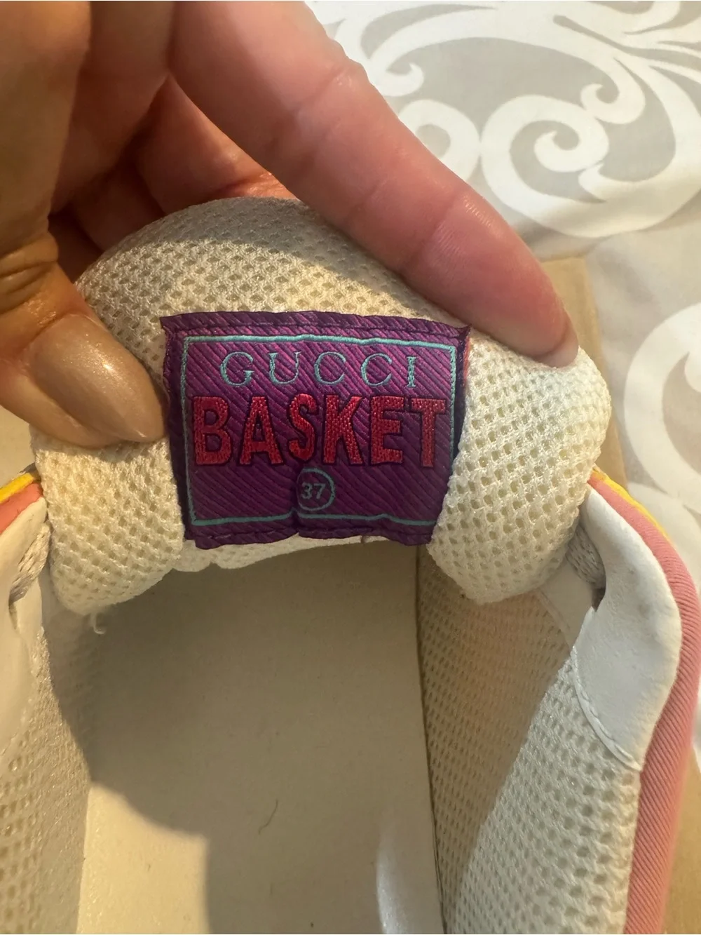 Gucci Pastel Multicolor Low-Top Sneakers - Picture 6 of 9